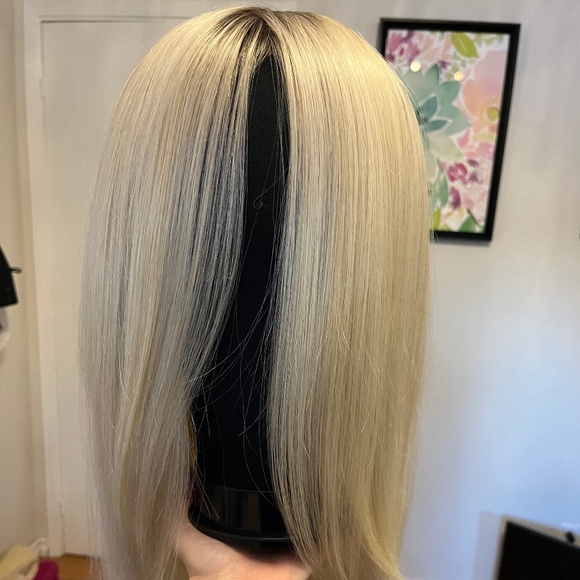 Glam - Tress Allure Wig - Picture 1 of 3